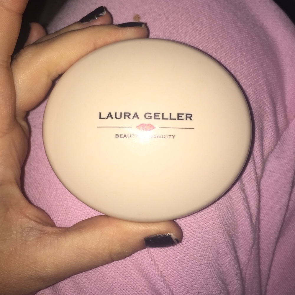 Barley used Laura Geller blush